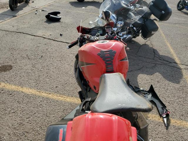 2006 SUZUKI GSX-R1000 - JS1GT76A462100849