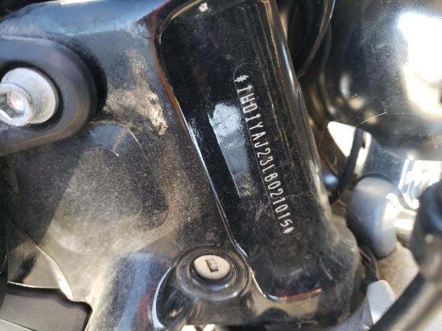 2020 HARLEY-DAVIDSON FLHC 1HD1YAJ23LB021015