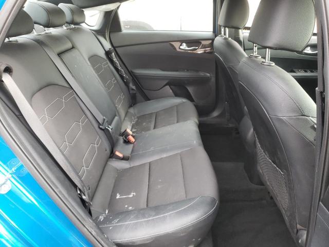 3KPF54AD2NE491853 KIA Forte Gt Line