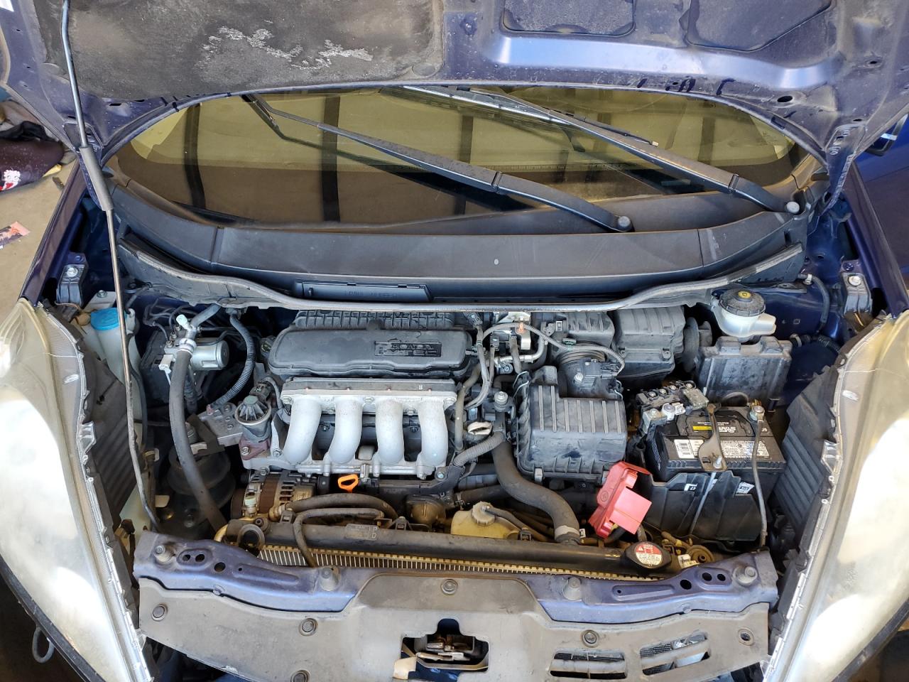 2012 Honda Fit - Image 11