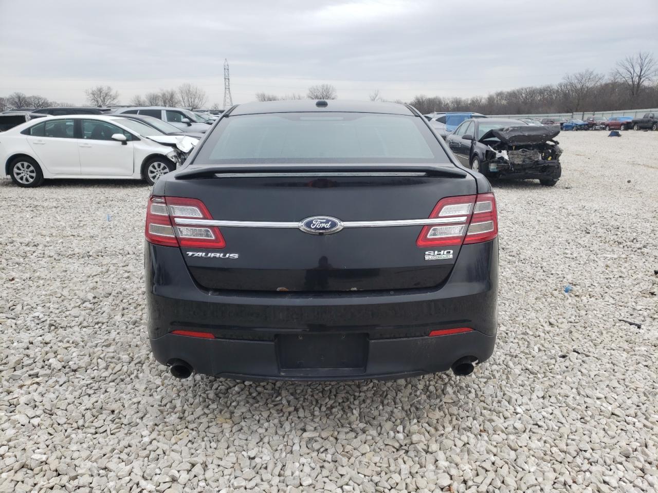 1FAHP2KT5EG147758 2014 Ford Taurus Sho