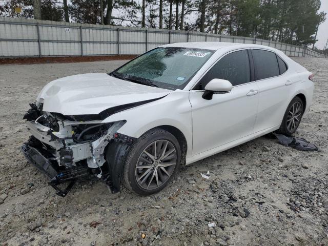 Salvage cars for sale from Copart Loganville, GA: 2022 Toyota Camry XLE