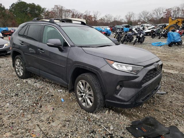 2T3C1RFV9MW155875 Toyota Rav4 Xle Premium
