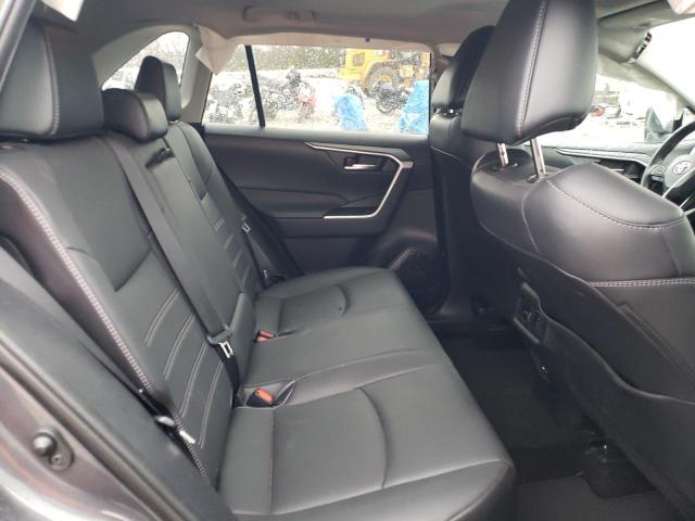 2T3C1RFV9MW155875 Toyota Rav4 Xle Premium