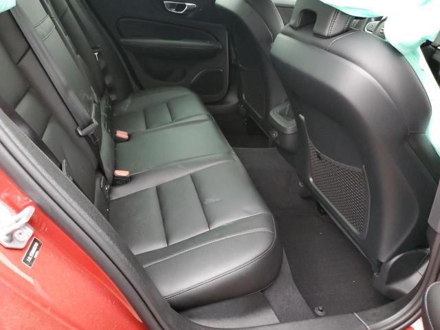 2022 VOLVO S60 B5 MOM 7JRL12TZ8NG157761