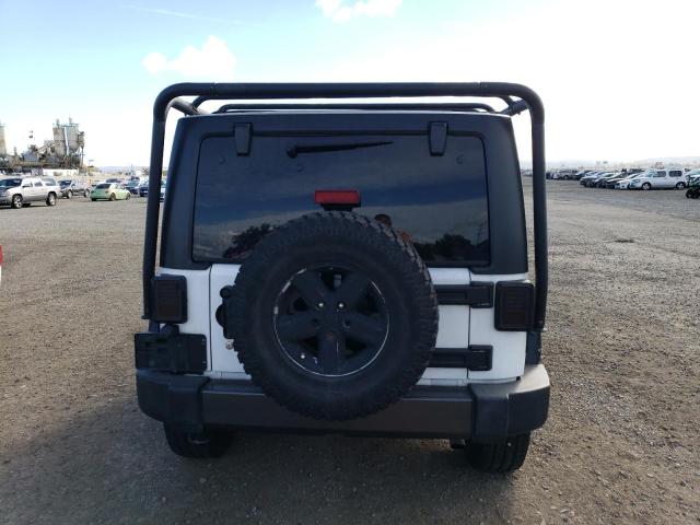 1C4BJWDG9GL192804 Jeep Wrangler Unlimited Sport