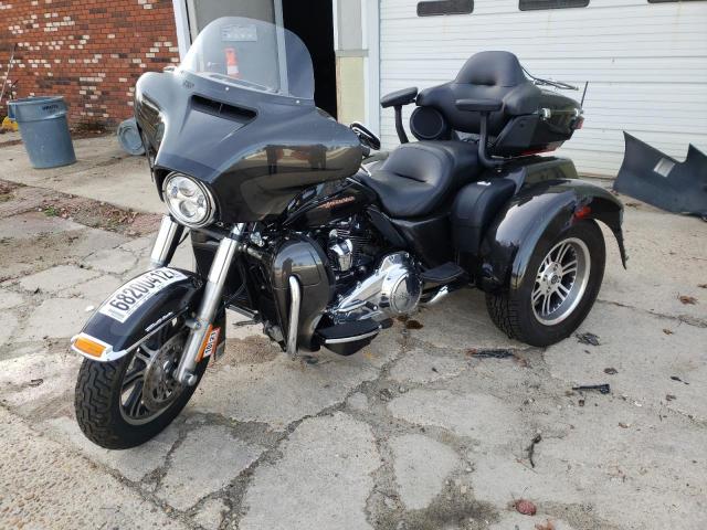 2019 HARLEY-DAVIDSON FLHTCUTG 1HD1MAF15KB853238