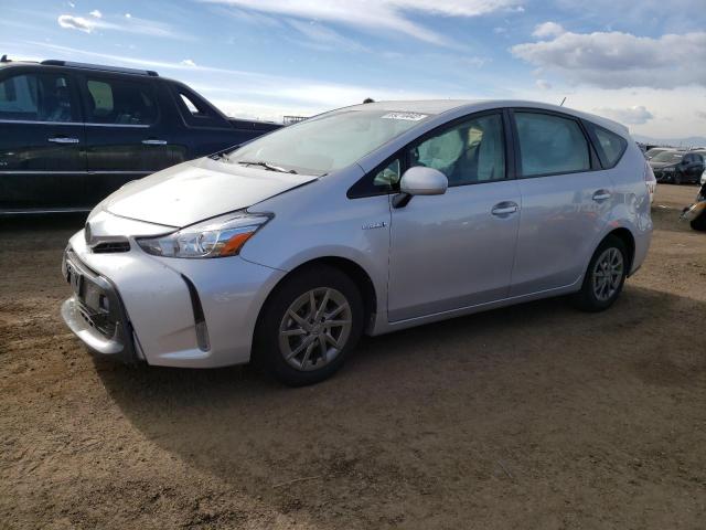 Toyota Prius v 2017