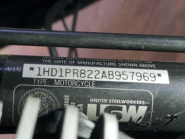 2010 HARLEY-DAVIDSON FLHTCUSE5 1HD1PR822AB957969