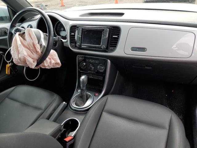 2017 VOLKSWAGEN BEETLE SE 3VWJ17ATXHM615101