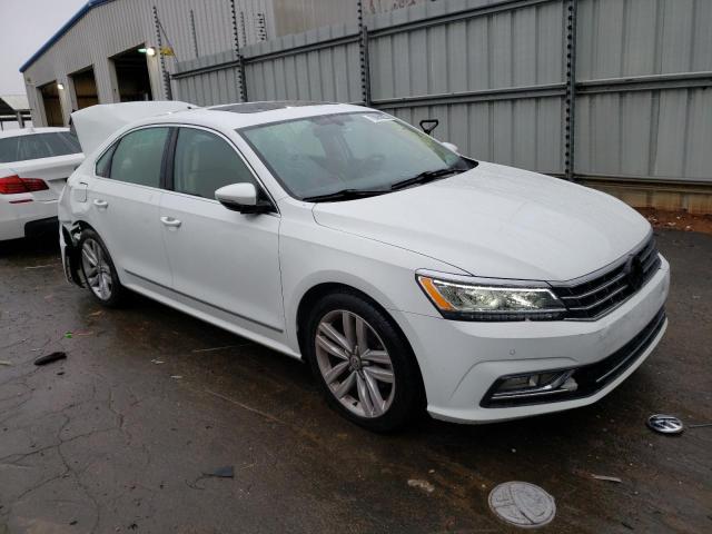 2017 VOLKSWAGEN PASSAT SE - 1VWGT7A33HC047215