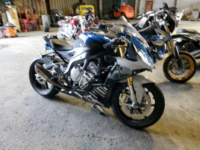 BMW s1000rr Blue