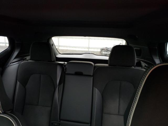 YV4162UM2N2714975 Volvo XC40