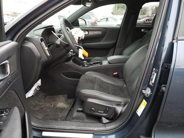 YV4162UM2N2714975 Volvo XC40