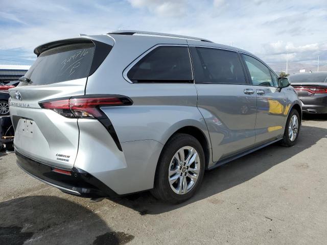2022 TOYOTA SIENNA LIM 5TDZRKEC6NS098757