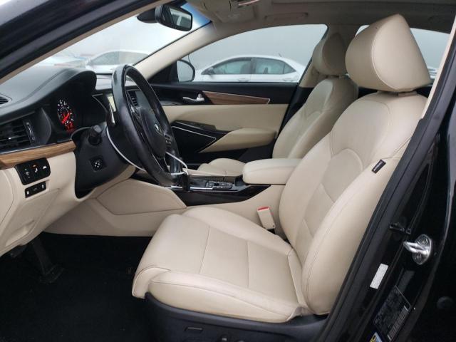 KNALC4J17H5087832 KIA Cadenza Premium