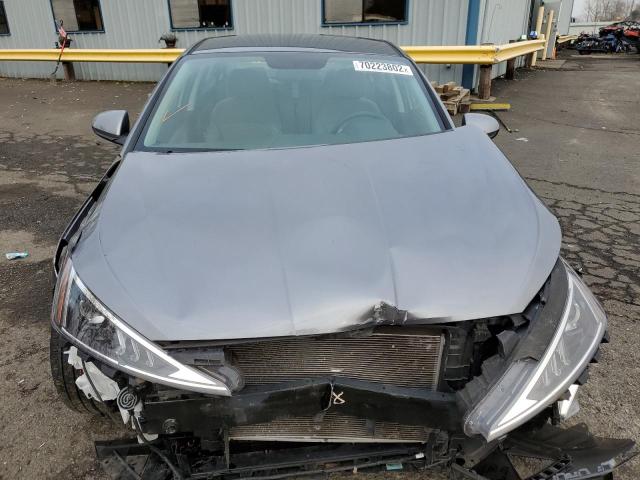 2019 HYUNDAI ELANTRA SE - KMHD74LF2KU824853