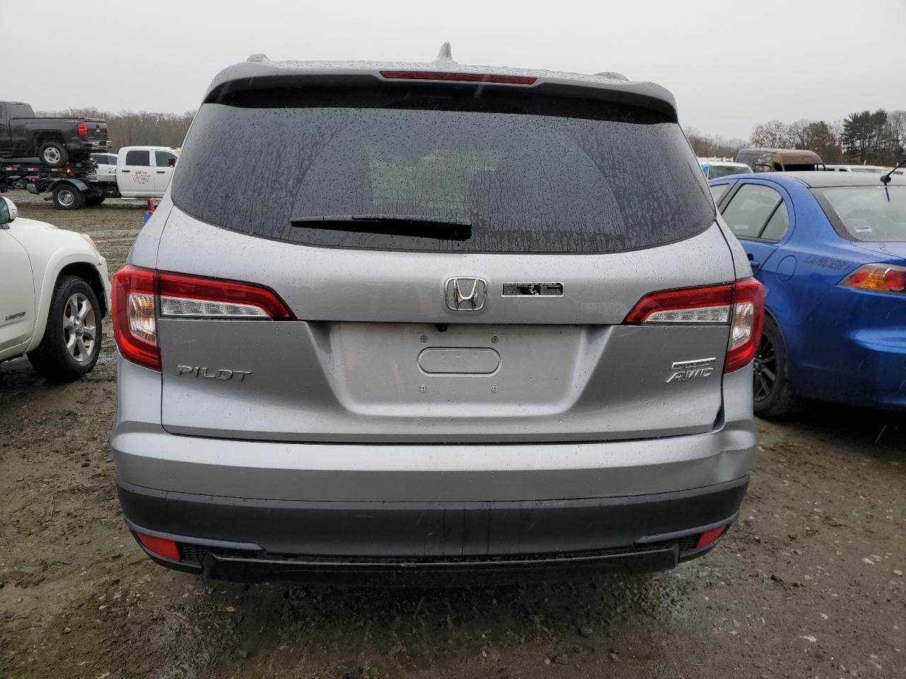 2022 Honda Pilot Se vin: 5FNYF6H23NB074290