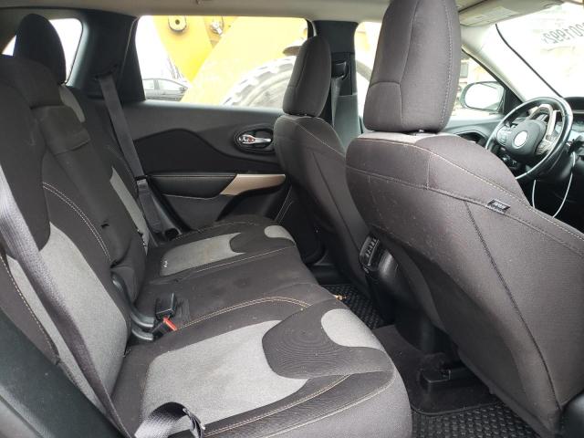 2018 JEEP CHEROKE 1C4PJLCX8JD622796