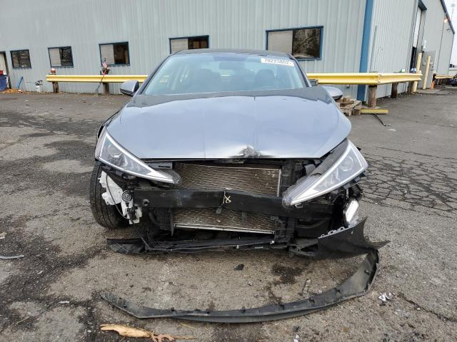 2019 HYUNDAI ELANTRA SE - KMHD74LF2KU824853