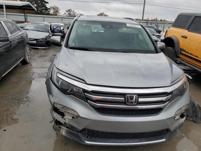 2017 HONDA PILOT ELIT - 5FNYF6H09HB027106