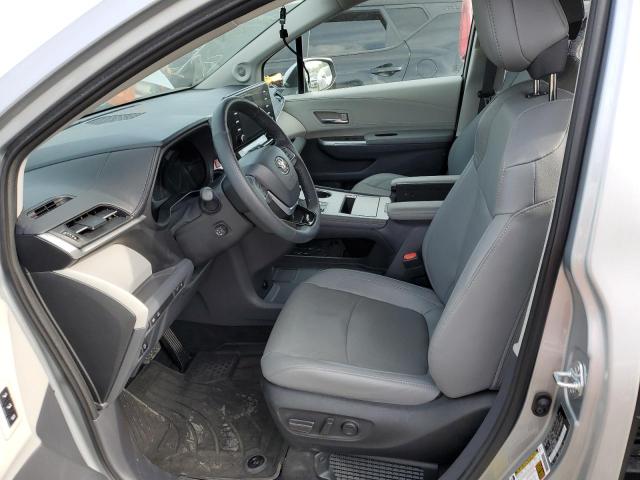 2022 TOYOTA SIENNA LIM 5TDZRKEC6NS098757