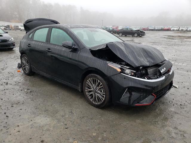 3KPF54AD8PE516449 KIA Forte Gt Line