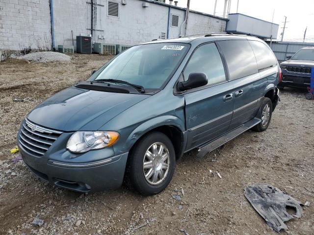 2005 Chrysler Town & Country Limited