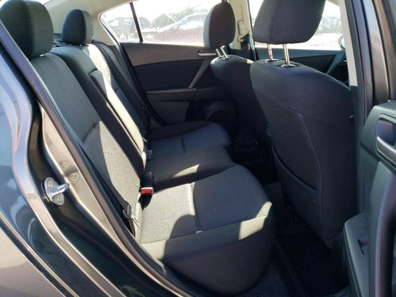 2011 Mazda 3 I VIN: JM1BL1VF1B1388730 Lot: 60614153