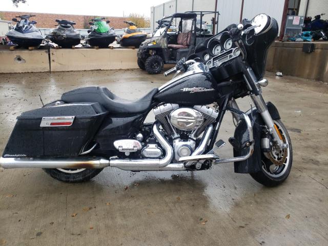 2010 HARLEY-DAVIDSON FLHX - 1HD1KB419AB637910