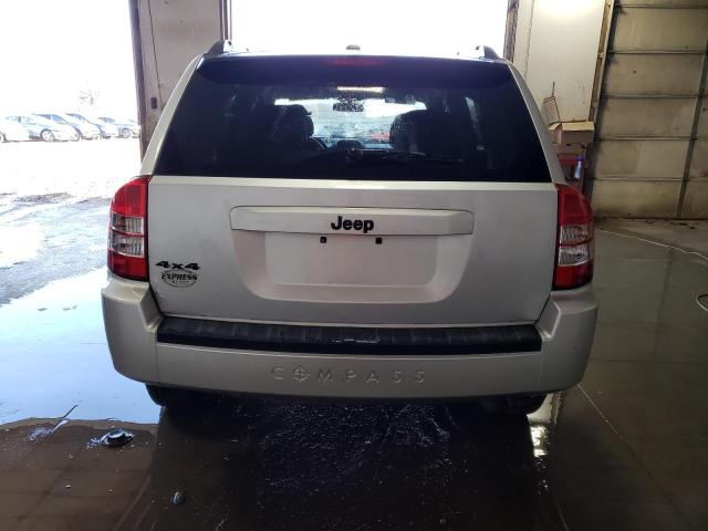 1J4NF1FB5AD640485 Jeep Compass Sport