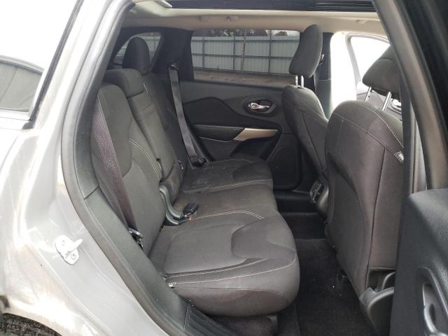 1C4PJMCB3HW614467 Jeep Cherokee Latitude