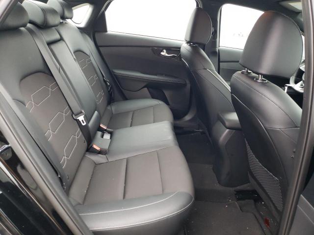 3KPF54AD8PE516449 KIA Forte Gt Line