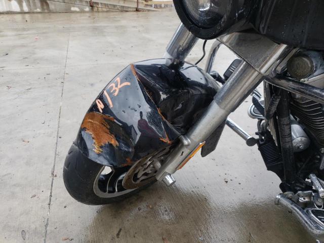 2010 HARLEY-DAVIDSON FLHX - 1HD1KB419AB637910