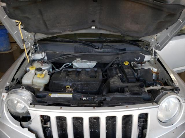 1J4NF1FB5AD640485 Jeep Compass Sport