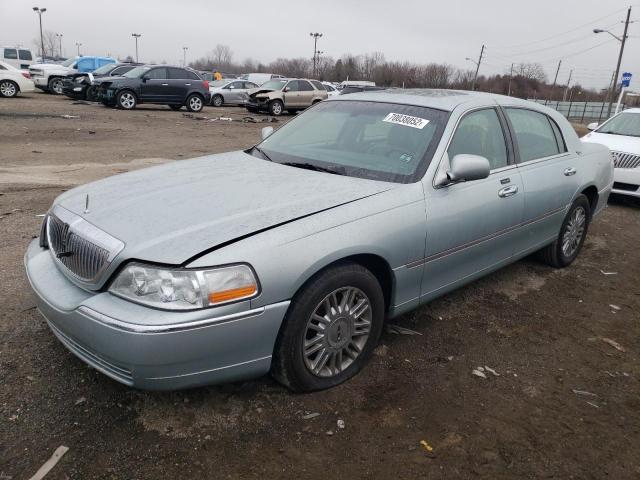 2007 Lincoln Town Car Signature Limited