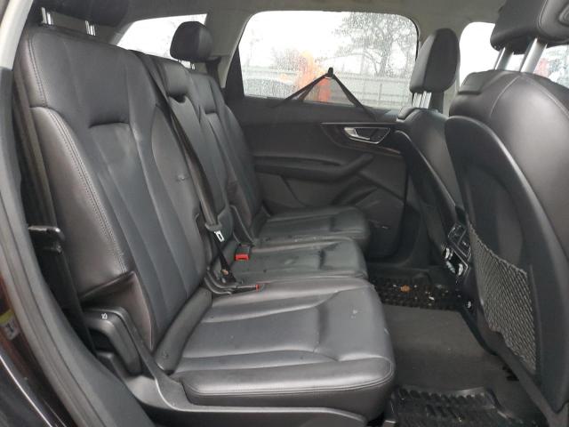 VIN WA1VAAF78JD014780 2018 Audi Q7, Prestige no.11