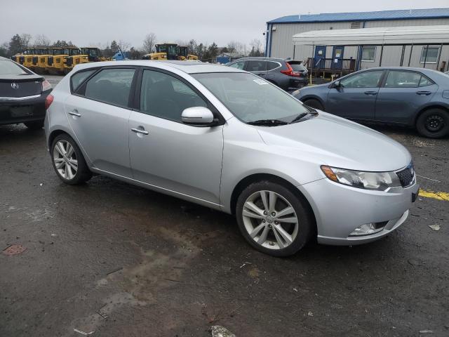 VIN KNAFW5A30D5653089 2013 KIA FORTE no.4