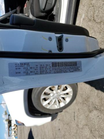 1C4PJLCB1KD475114 Jeep Cherokee Latitude