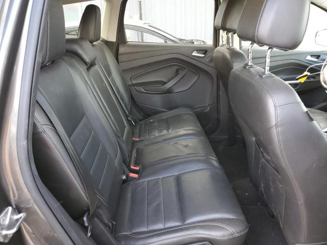 1FMCU0J92FUA43931 Ford Escape Titanium
