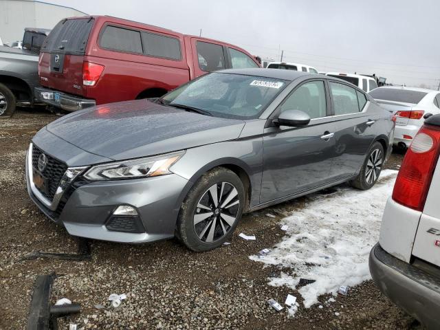 Salvage cars for sale at Reno, NV auction: 2021 Nissan Altima SV