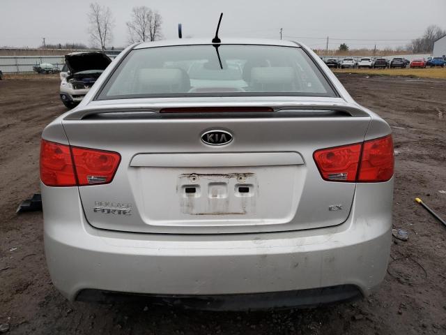 KNAFU4A24D5724964 KIA FORTE EX