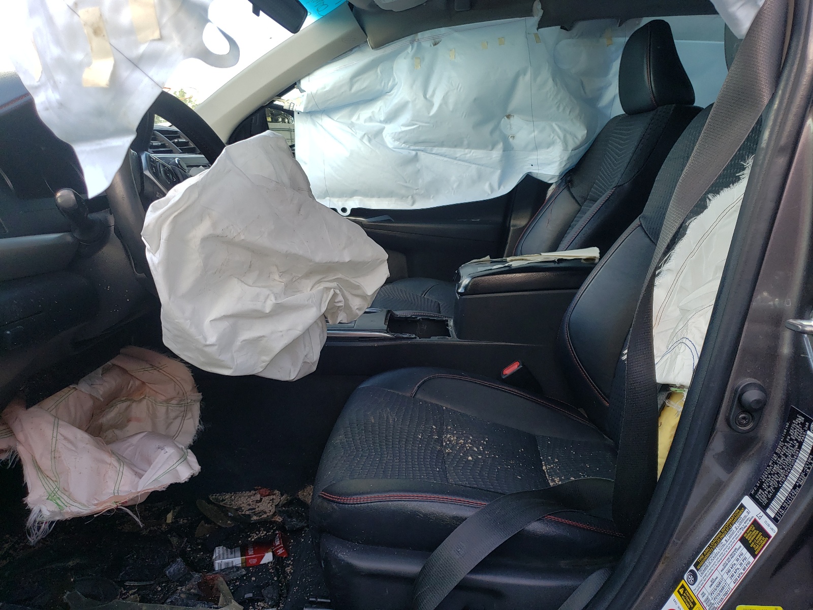 4T1BF1FK2FU038381 2015 Toyota Camry Le