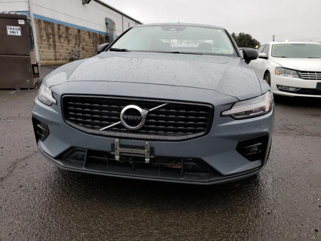 2022 VOLVO S60 B5 MOM 7JRL12TZ9NG161270