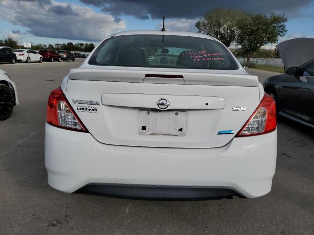 2015 NISSAN VERSA S 3N1CN7APXFL898155