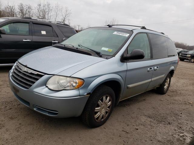 2005 Chrysler Town & Country Touring