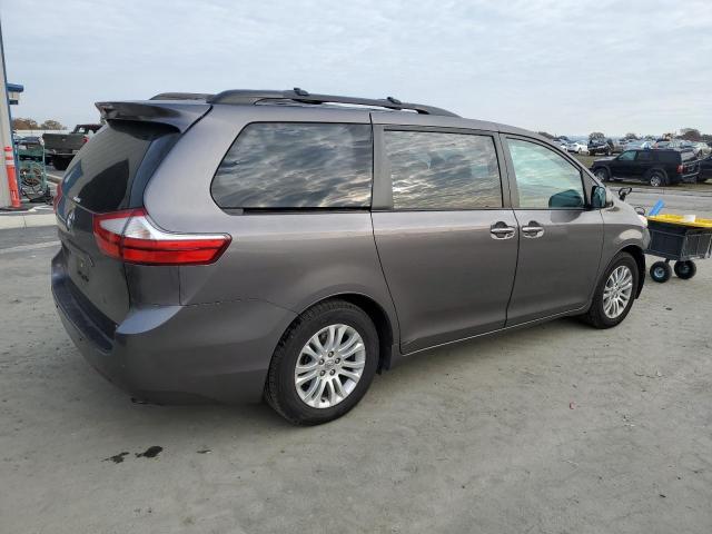 TOYOTA SIENNA XLE 2015 gray  gas 5TDYK3DC1FS535346 photo #4