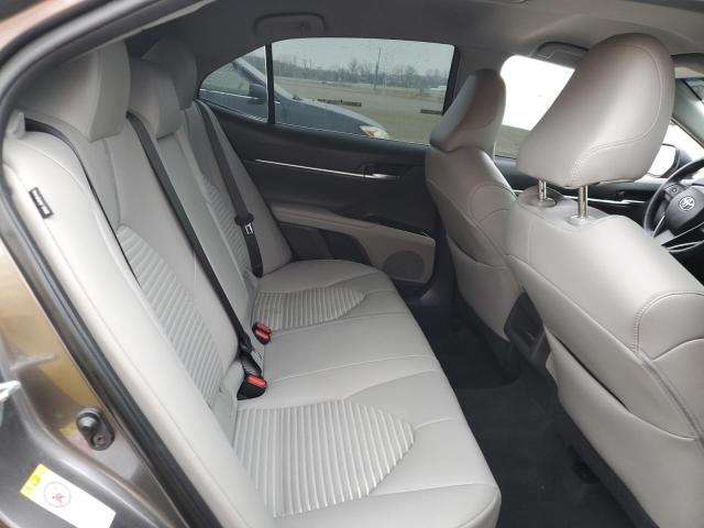 2018 TOYOTA CAMRY 4D L 4T1B11HK5JU026777
