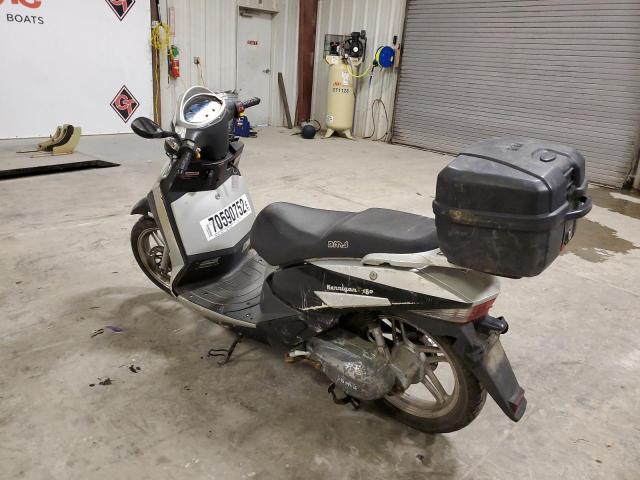 2010 VESPA 150 L5YTCKPA7A1148293