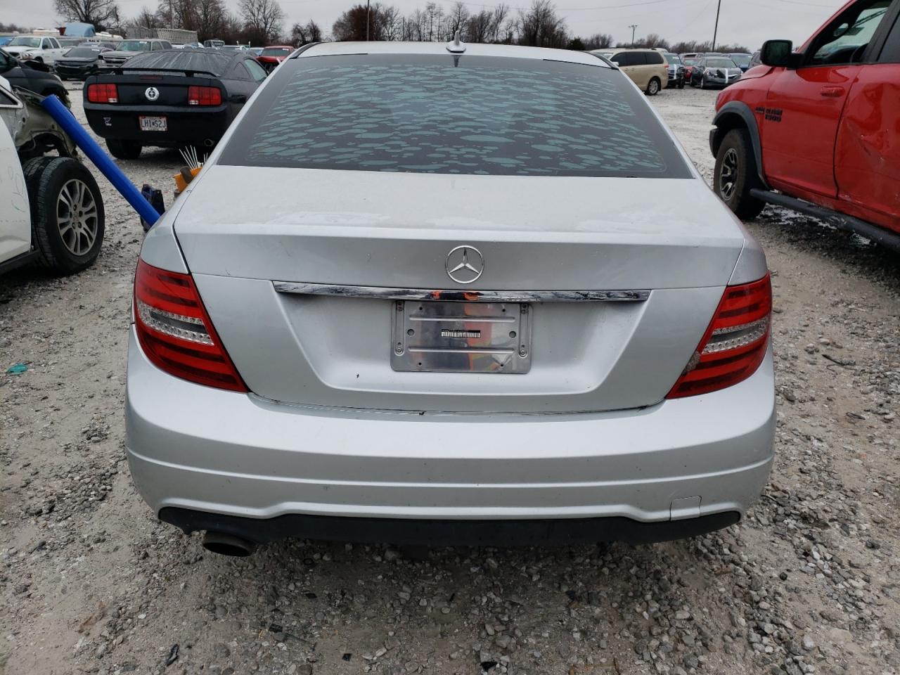 2012 Mercedes-Benz C 250 vin: WDDGF4HB9CA599057